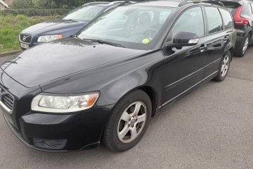 1.6D*Momentum*tylko 205Tkm*klimatronik USB skóra*serwis w ASO Volvo