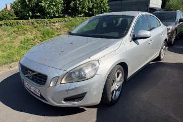 D5*AWD*aut*Summum*BLIS*ACC*alu17*skóra*serwisowany w ASO Volvo