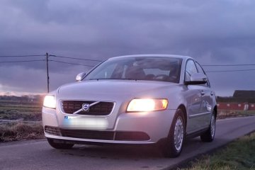 1.6D*Momentum*klimatronik*tempomat*alu15*serwis w ASO Volvo