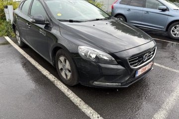 1.6D*Momentum*navi*USB*NOWA DWUMASA+SPRZĘGŁO*f-VAT23*serwis  ASO Volvo