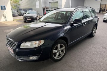 D3*Kinetic*tylko 181Tkm*xenon*skóra*navi*hak*serwisowany w ASO Volvo