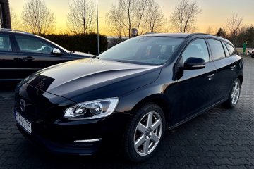 D2*Kinetic*automat*tylko 212Tkm*navi*alu17*bezwypadek*serwis ASO Volvo