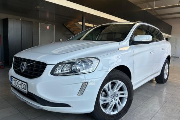 D3*Momentum*tylko 114Tkm*navi*alu17*hak*bezwypadek*serwis w ASO Volvo
