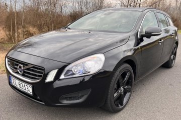 D2*Summum*tylko 226Tkm*xenon*ACC*BLIS*TFT*skóra*alu18*hak*WYJĄTKOWY