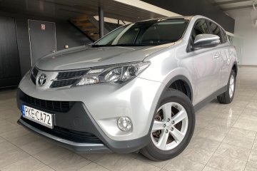 2.0D-4D*skóra*klimatronik*skóra*kamera*keyless*hak*serwis w ASO Toyota