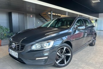2.0D Momentum*cyfr. licznik alu17*bezwypadek* serwis ASO Volvo