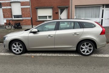 2.0D*MomentumEco*model 2018*skóra*park pilot*ALU17*serwis w ASO Volvo