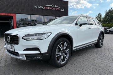 D5*AWD*PRO*tylko144Tkm*panorama*BLIS*hak*bezwypadek*VAT23*serwis w ASO