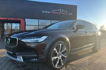 D4*AWD*PRO*panorama*B&W*pneumatyka*hak*bezwypadek*VAT23*serwis w ASO